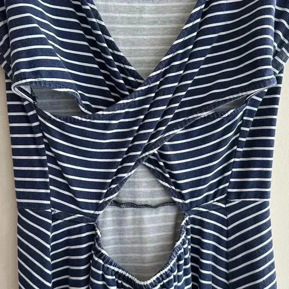 American Eagle Outfitters Blue and White Fit & Flare Dress w/ Crossed Open Back - Picture 12 of 16